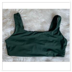 Alder Surfs Up Bikini Swimsuit Top Pull On High Scoop Neck Green Size 2X